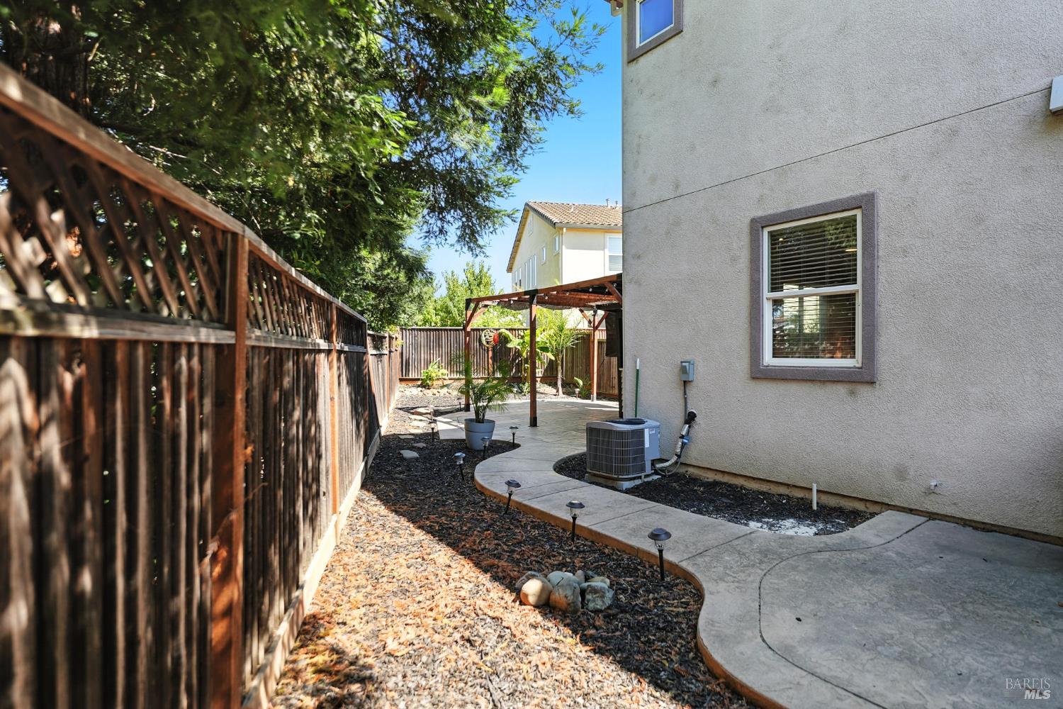 Detail Gallery Image 27 of 27 For 491 Rosso Ct, Vacaville,  CA 95687 - 3 Beds | 2/1 Baths