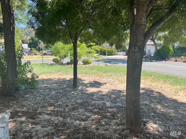 Detail Gallery Image 6 of 23 For 545 Keys Blvd, Clearlake Oaks,  CA 95423 - 3 Beds | 2 Baths