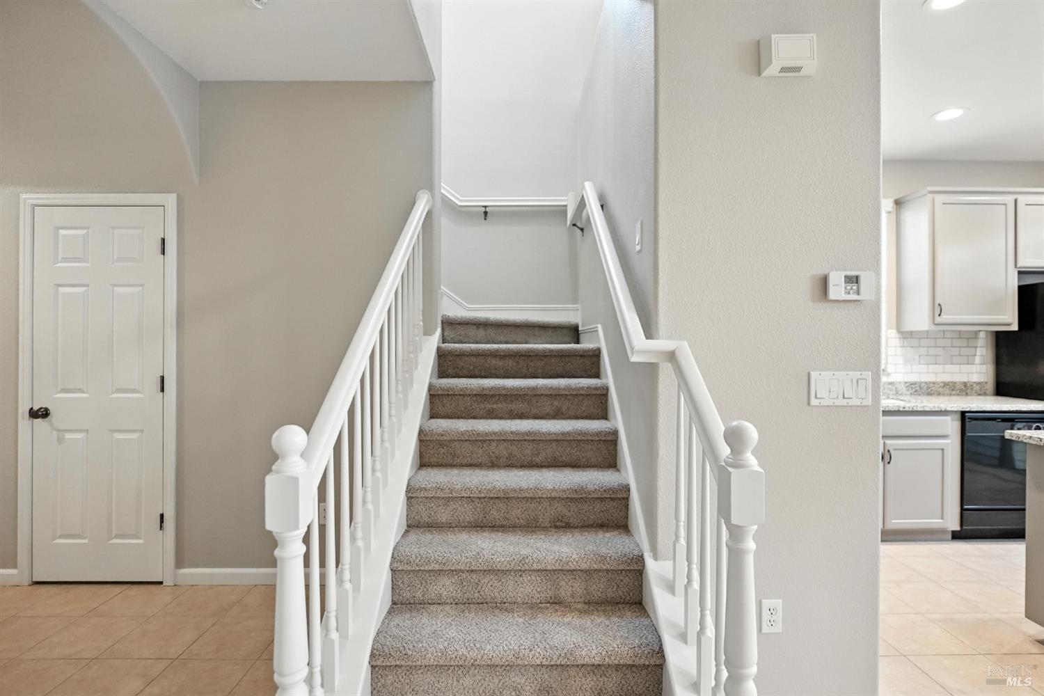Detail Gallery Image 7 of 27 For 491 Rosso Ct, Vacaville,  CA 95687 - 3 Beds | 2/1 Baths