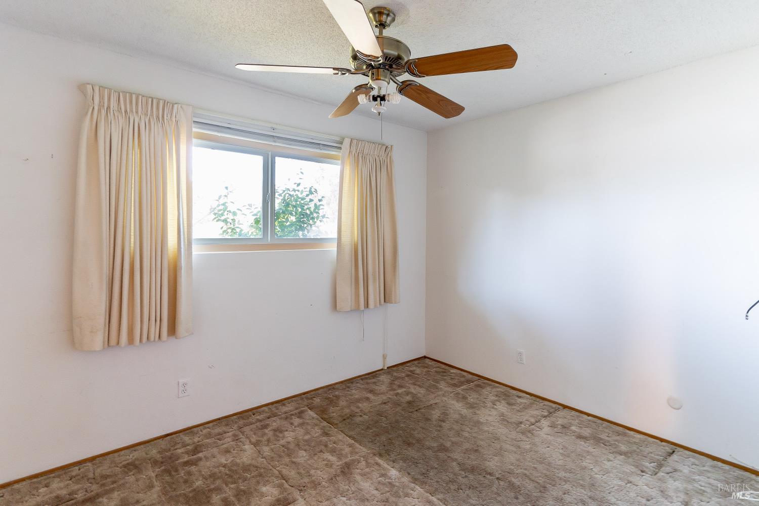 Detail Gallery Image 5 of 27 For 3042 Beecham St, Napa,  CA 94558 - 3 Beds | 2 Baths