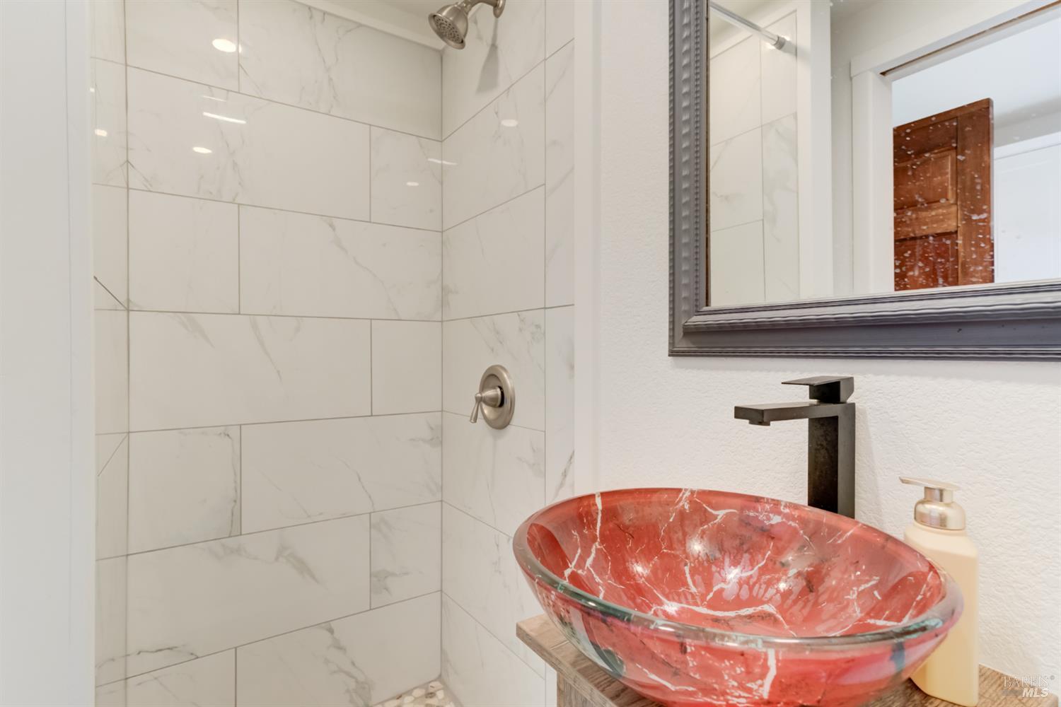 Detail Gallery Image 39 of 46 For 128 Newcastle Dr Dr, Vallejo,  CA 94591 - 4 Beds | 2/1 Baths