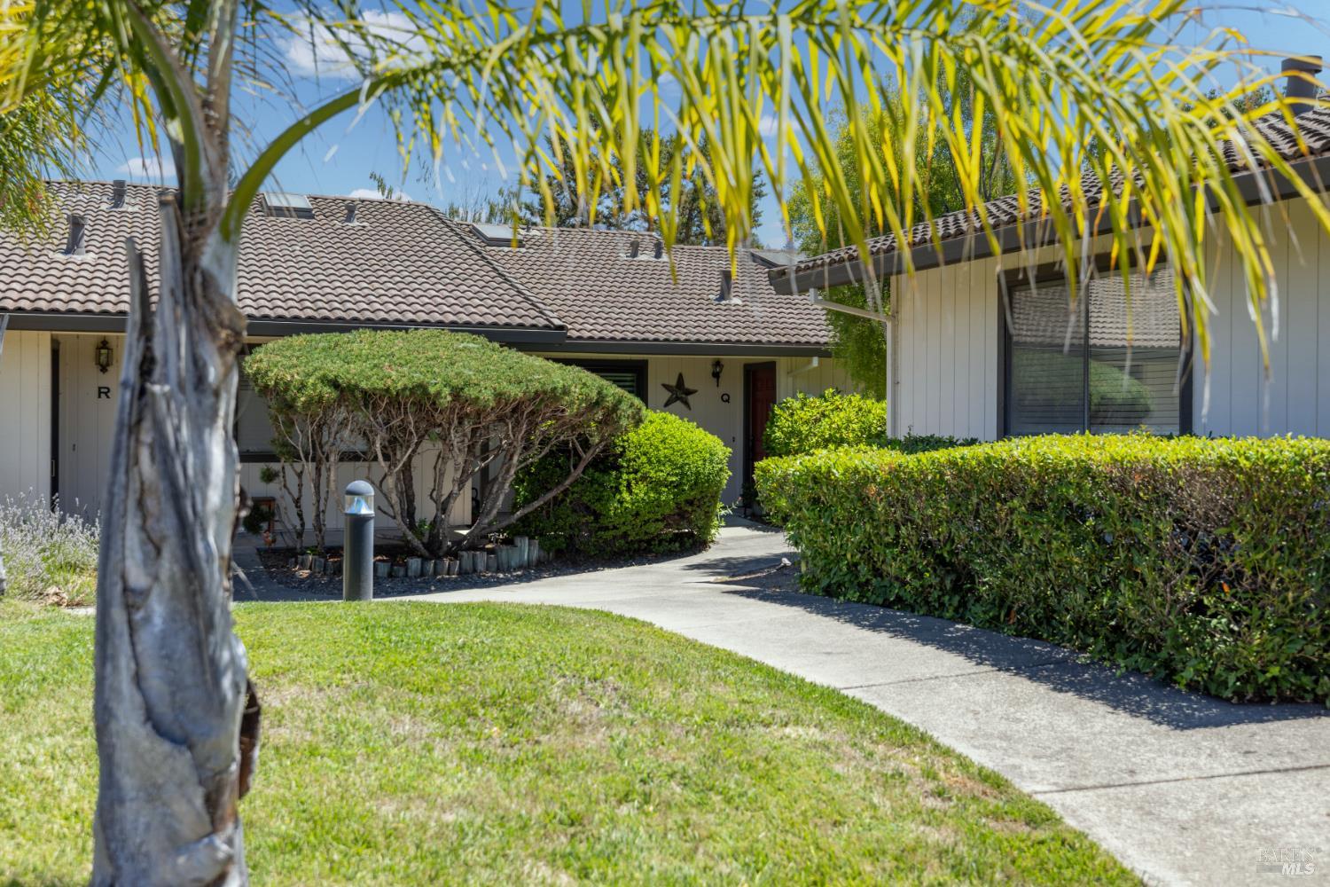 Detail Gallery Image 2 of 51 For 920 5th St #Q,  Sonoma,  CA 95476 - 2 Beds | 2 Baths