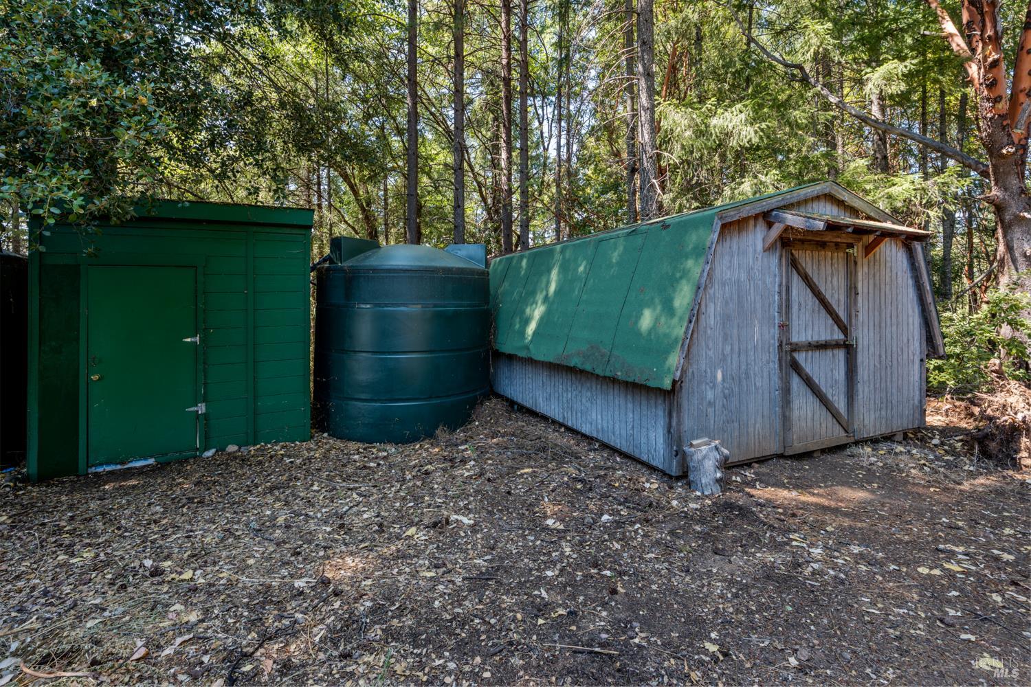 Detail Gallery Image 15 of 22 For 1921 Laytonville Dos Rios Rd, Laytonville,  CA 95454 - 2 Beds | 1 Baths