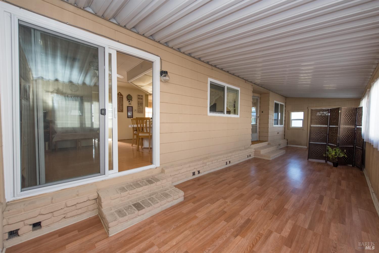 Detail Gallery Image 2 of 32 For 33 Circular Juarez Unkn, Rohnert Park,  CA 94928 - 2 Beds | 2 Baths