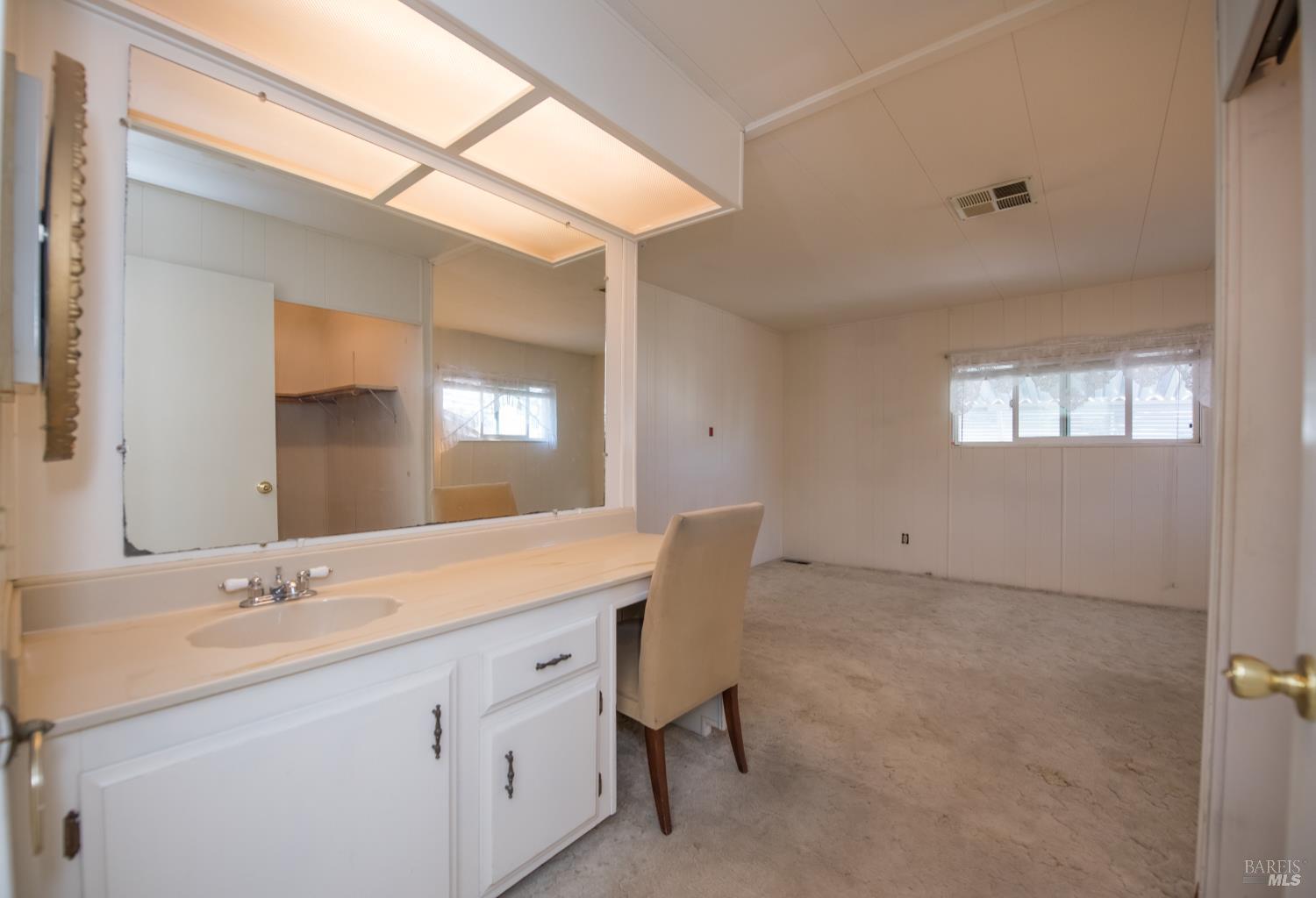Detail Gallery Image 25 of 32 For 33 Circular Juarez Unkn, Rohnert Park,  CA 94928 - 2 Beds | 2 Baths