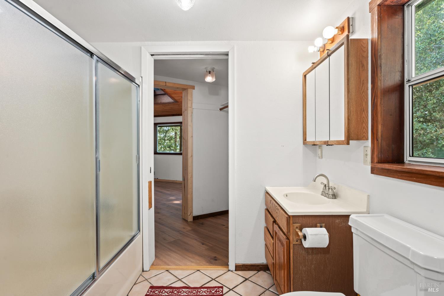 Detail Gallery Image 9 of 22 For 1921 Laytonville Dos Rios Rd, Laytonville,  CA 95454 - 2 Beds | 1 Baths