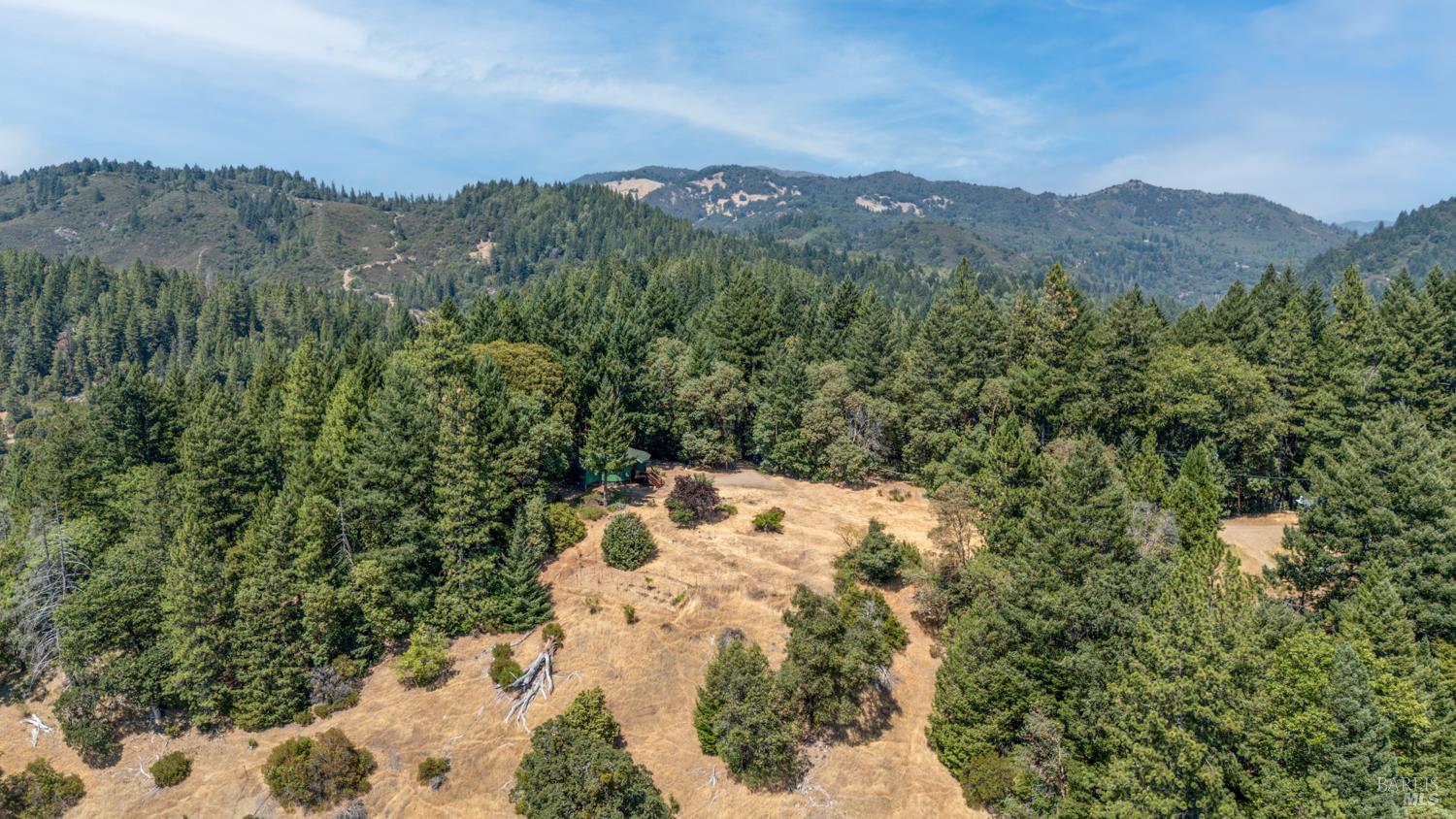 Detail Gallery Image 20 of 22 For 1921 Laytonville Dos Rios Rd, Laytonville,  CA 95454 - 2 Beds | 1 Baths