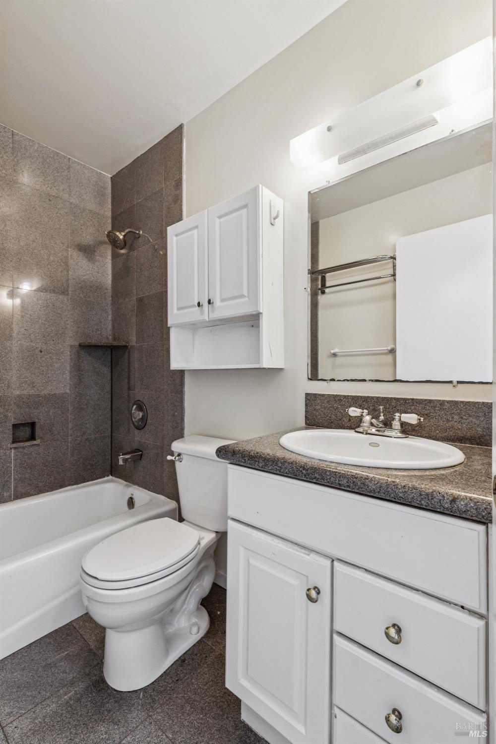 Detail Gallery Image 11 of 19 For 35 Fairfax St #26,  San Rafael,  CA 94901 - 2 Beds | 1 Baths