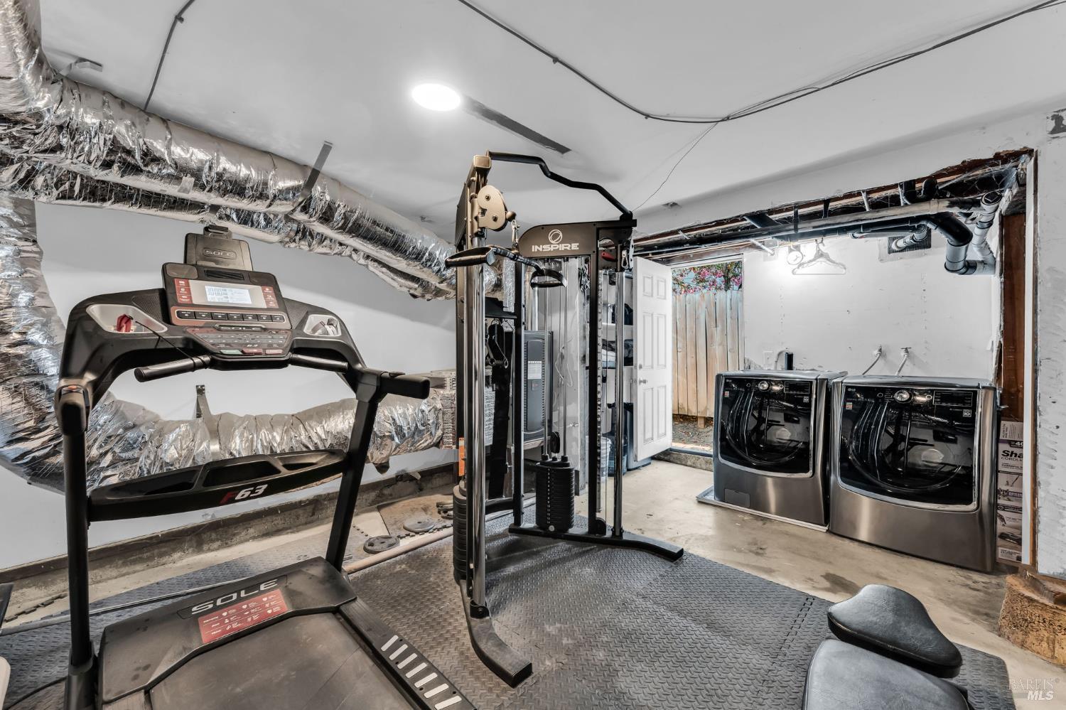 Detail Gallery Image 38 of 50 For 619 B St, San Rafael,  CA 94901 - 2 Beds | 1 Baths