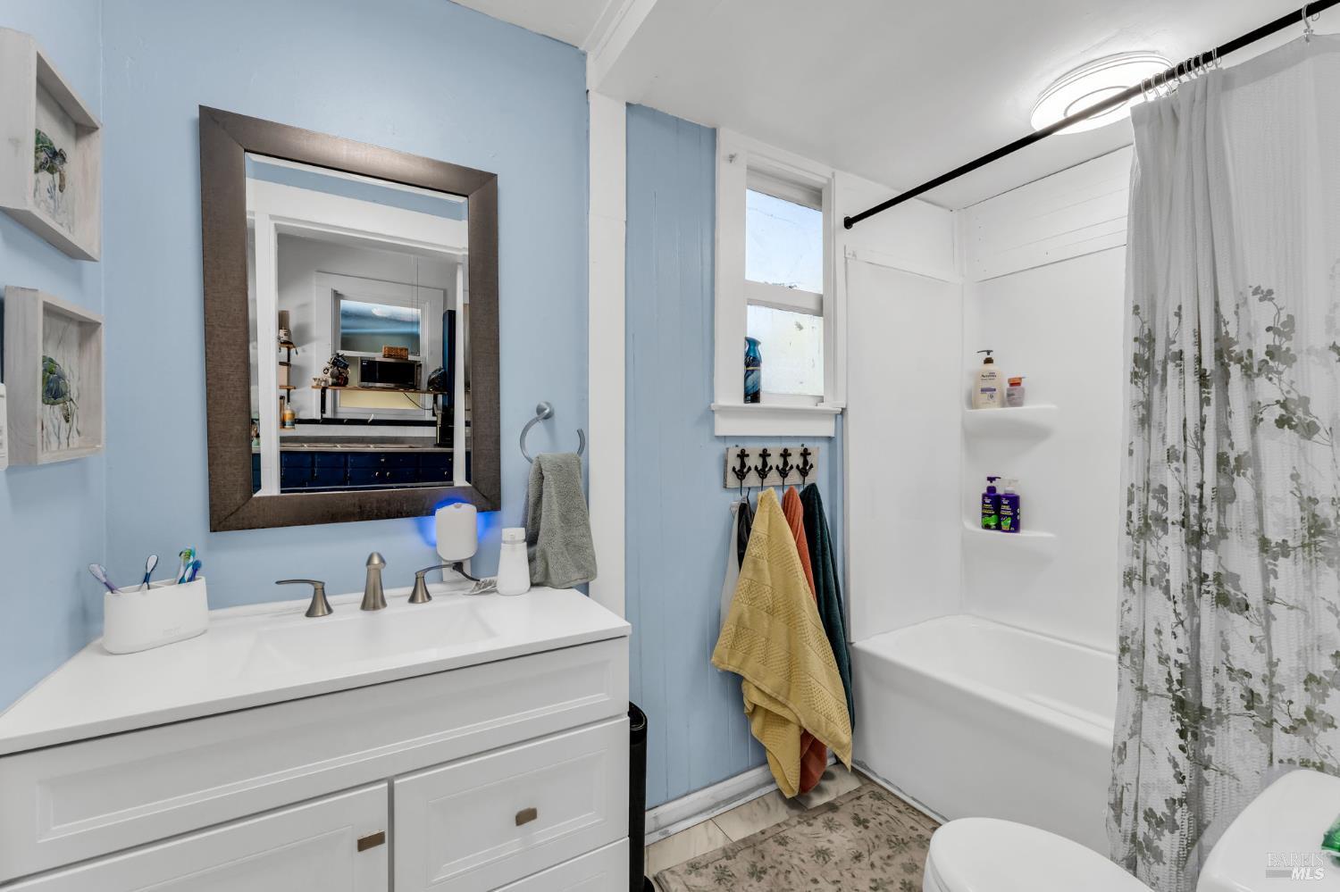 Detail Gallery Image 21 of 50 For 619 B St, San Rafael,  CA 94901 - 2 Beds | 1 Baths
