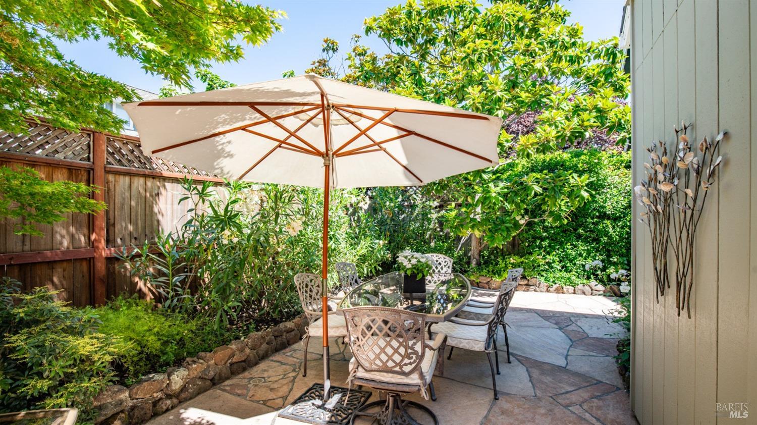 Detail Gallery Image 35 of 40 For 80 Baypoint Dr, San Rafael,  CA 94901 - 3 Beds | 2/1 Baths