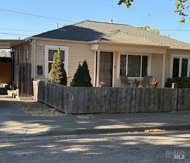 Detail Gallery Image 3 of 13 For 2936 Irwin St, Vallejo,  CA 94591 - 3 Beds | 1 Baths