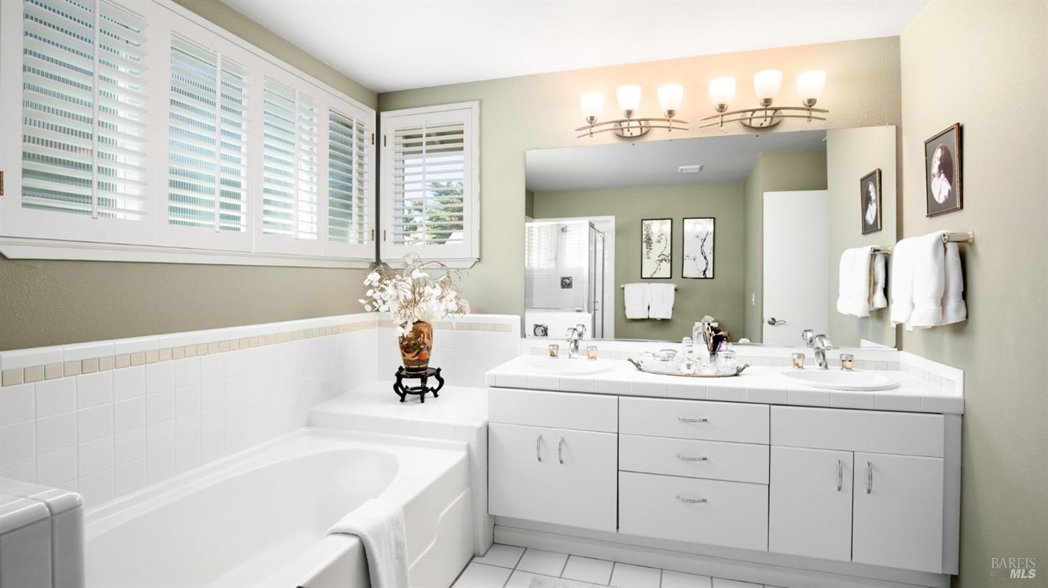 Detail Gallery Image 22 of 40 For 80 Baypoint Dr, San Rafael,  CA 94901 - 3 Beds | 2/1 Baths