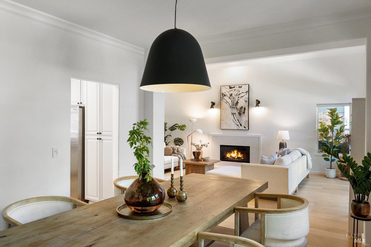 Detail Gallery Image 12 of 72 For 37 Elizabeth Cir, Greenbrae,  CA 94904 - 4 Beds | 2/1 Baths