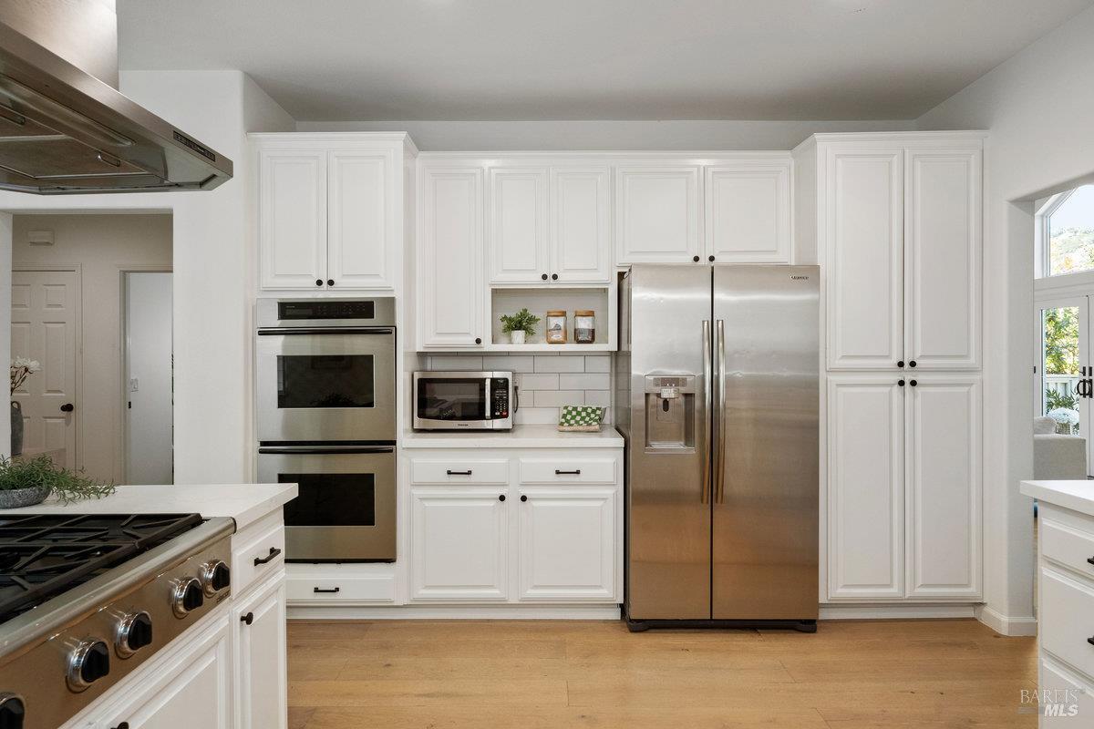 Detail Gallery Image 16 of 72 For 37 Elizabeth Cir, Greenbrae,  CA 94904 - 4 Beds | 2/1 Baths