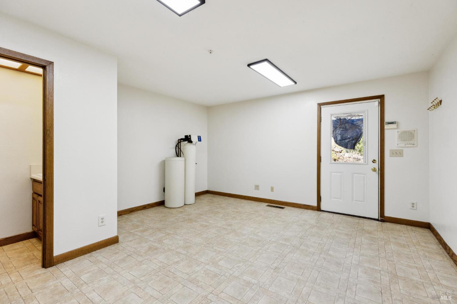 Detail Gallery Image 25 of 99 For 21540 Siri Rd, Guerneville,  CA 95446 - 3 Beds | 2 Baths