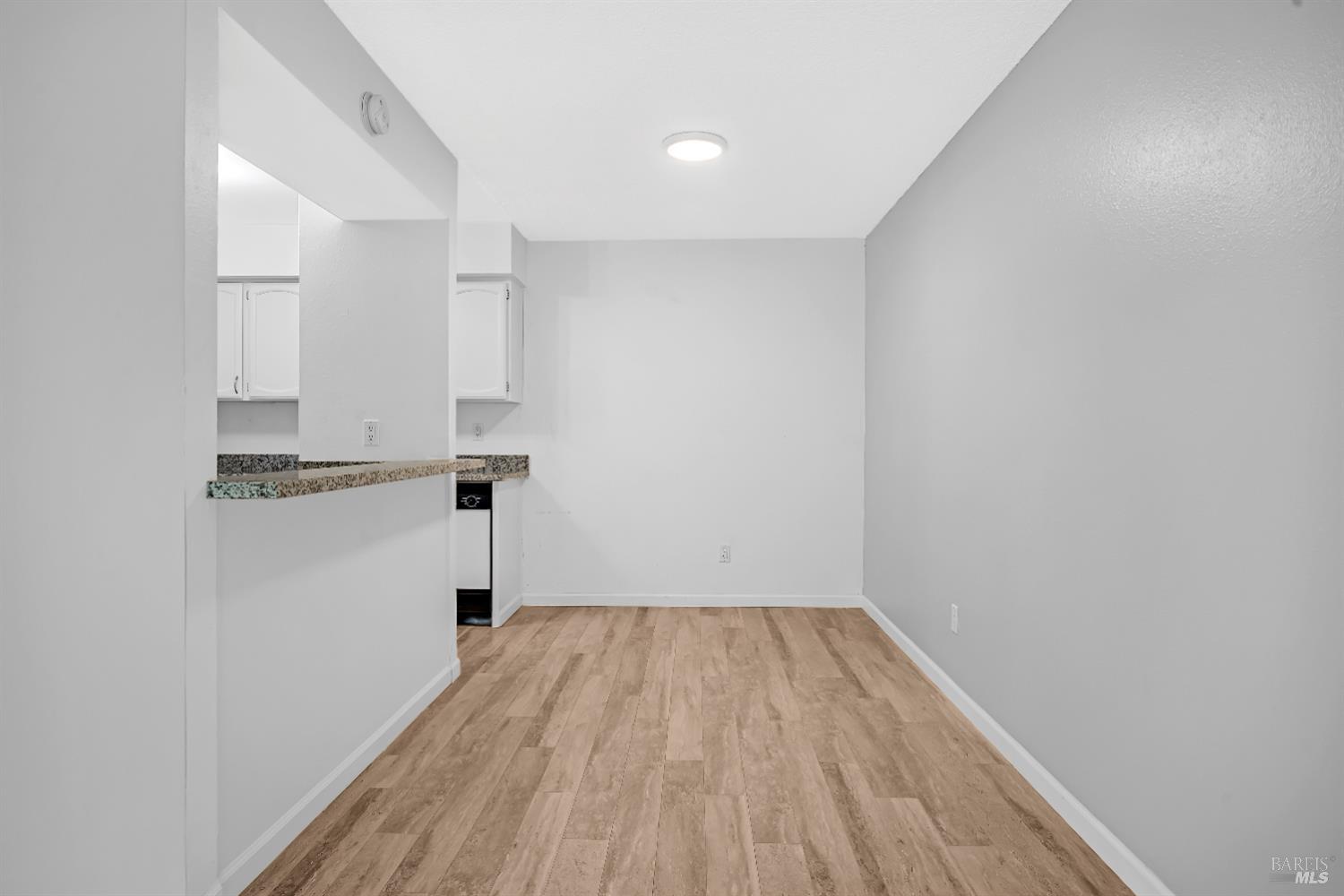Detail Gallery Image 7 of 34 For 165 Oddstad Dr #61,  Vallejo,  CA 94589 - 2 Beds | 1/1 Baths