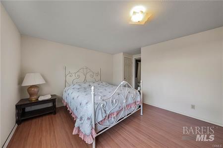 Detail Gallery Image 10 of 34 For 13942 Apple Ln, Clearlake Oaks,  CA 95423 - 3 Beds | 2 Baths