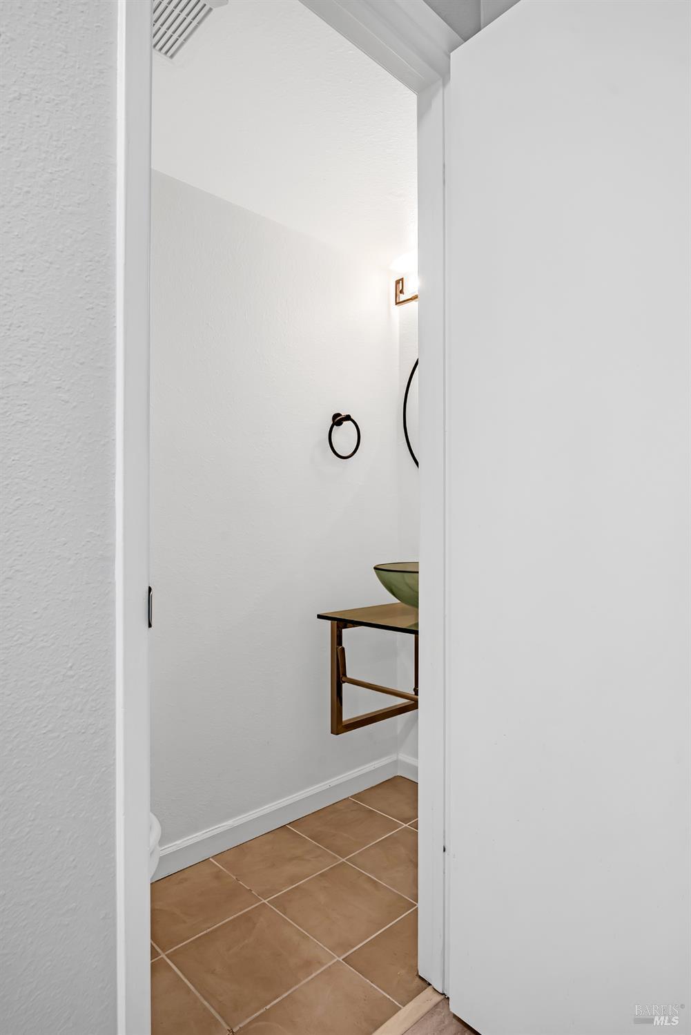 Detail Gallery Image 12 of 34 For 165 Oddstad Dr #61,  Vallejo,  CA 94589 - 2 Beds | 1/1 Baths