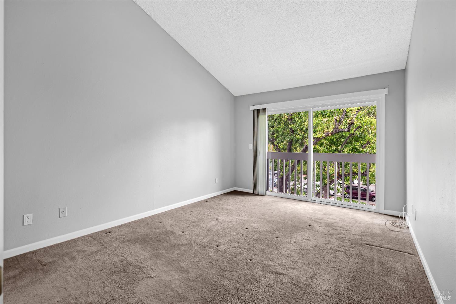 Detail Gallery Image 18 of 34 For 165 Oddstad Dr #61,  Vallejo,  CA 94589 - 2 Beds | 1/1 Baths