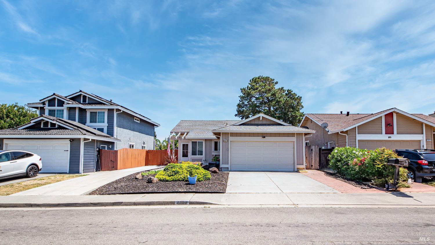 Front Image Thumbnail for BA325066515