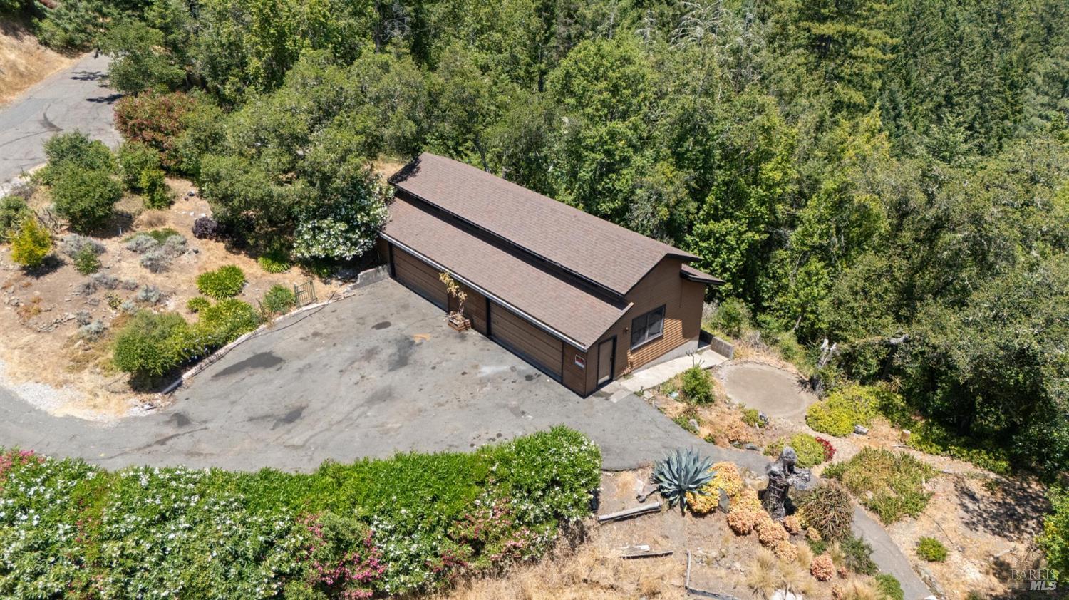 Detail Gallery Image 85 of 99 For 21540 Siri Rd, Guerneville,  CA 95446 - 3 Beds | 2 Baths
