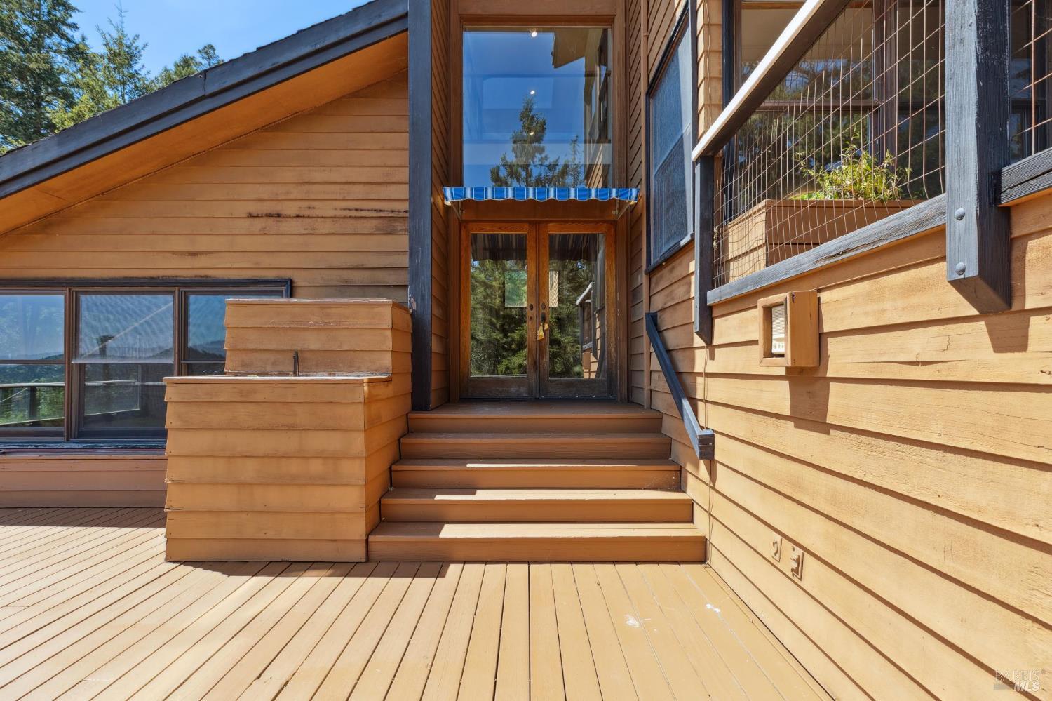 Detail Gallery Image 52 of 99 For 21540 Siri Rd, Guerneville,  CA 95446 - 3 Beds | 2 Baths