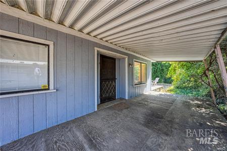 Detail Gallery Image 3 of 34 For 13942 Apple Ln, Clearlake Oaks,  CA 95423 - 3 Beds | 2 Baths