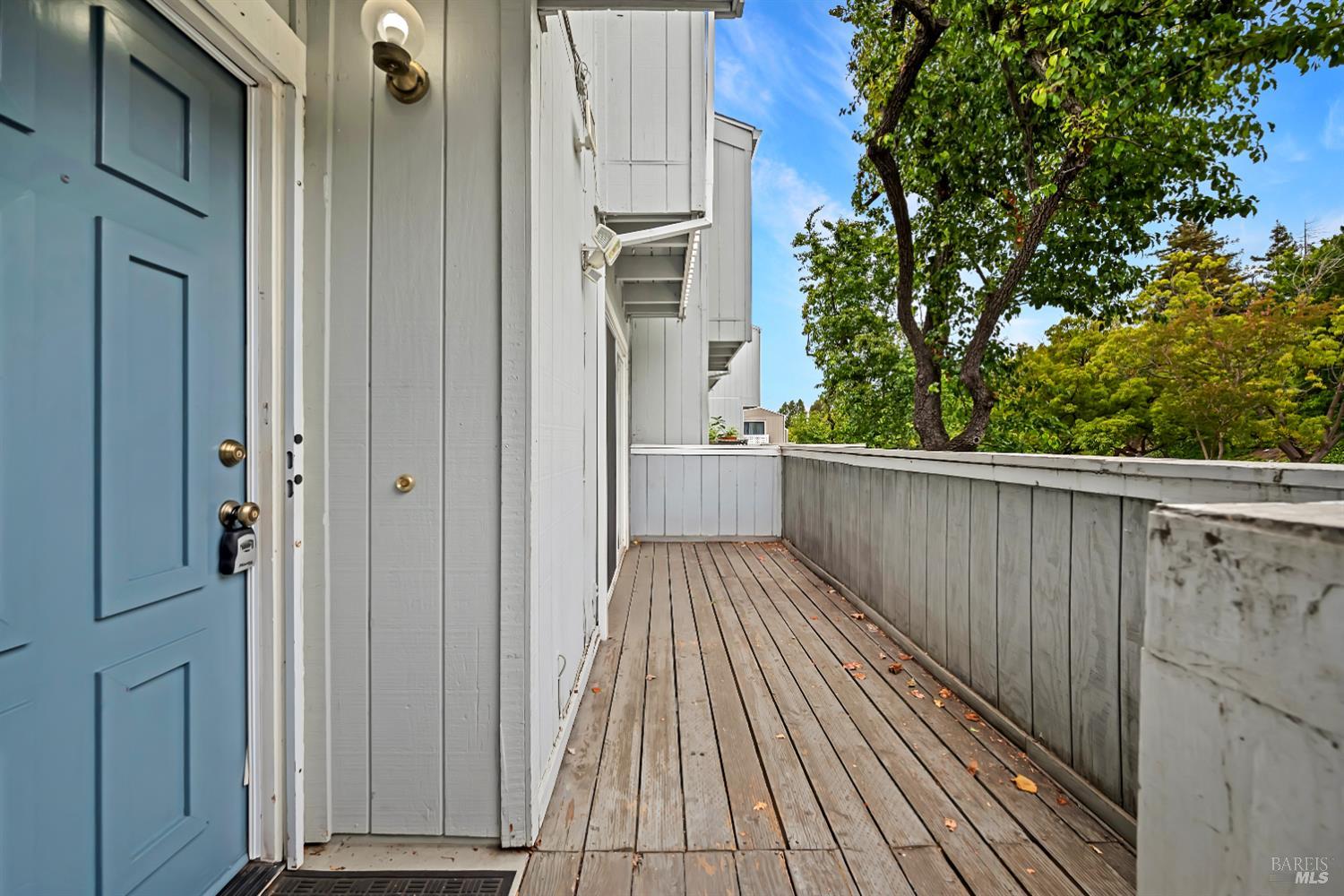 Detail Gallery Image 2 of 34 For 165 Oddstad Dr #61,  Vallejo,  CA 94589 - 2 Beds | 1/1 Baths