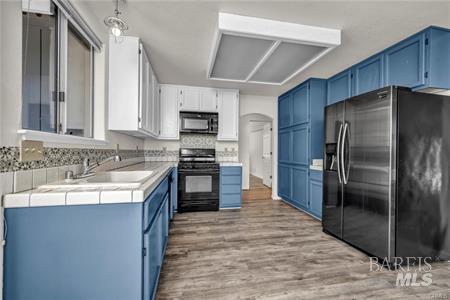 Detail Gallery Image 10 of 23 For 10078 El Dorado Way, Kelseyville,  CA 95451 - 3 Beds | 2 Baths