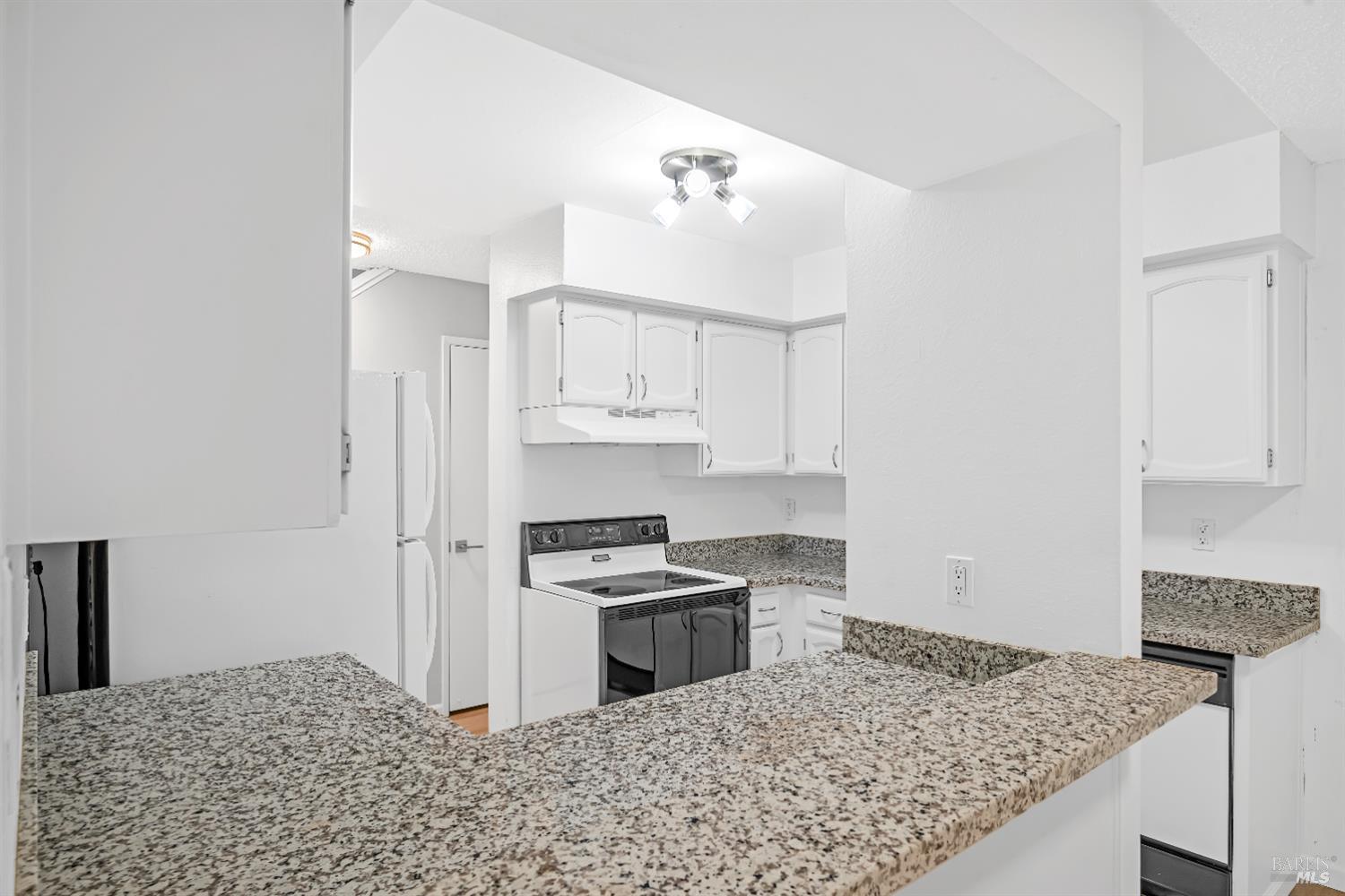 Detail Gallery Image 9 of 34 For 165 Oddstad Dr #61,  Vallejo,  CA 94589 - 2 Beds | 1/1 Baths