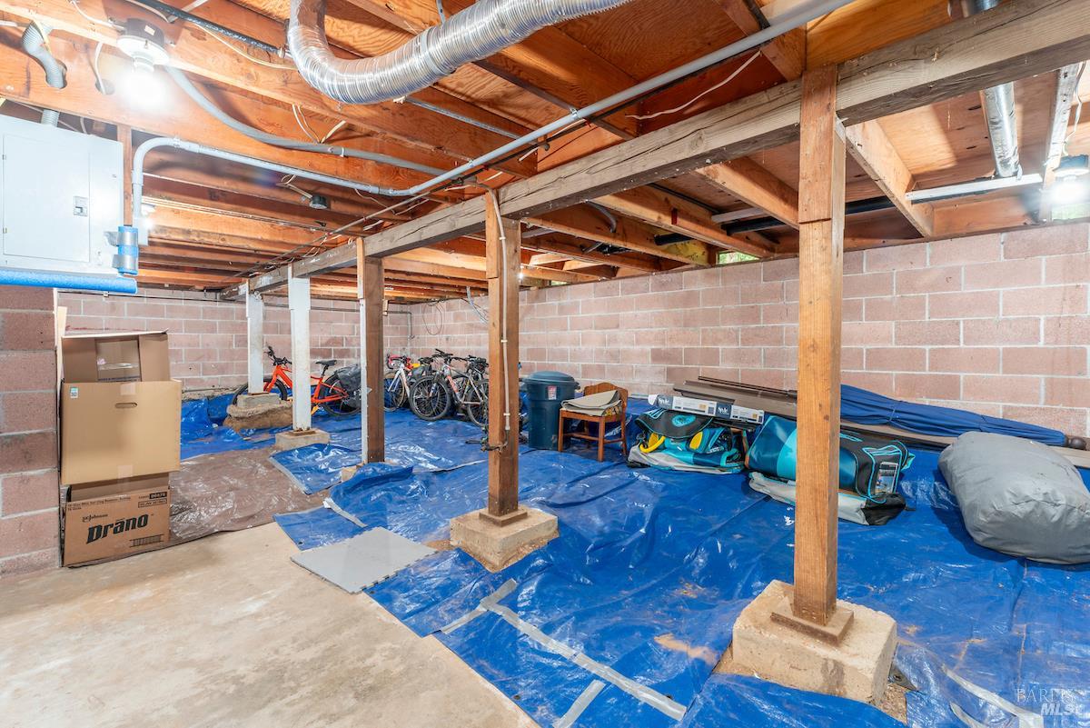 Detail Gallery Image 23 of 25 For 32200 Westwood Dr, Fort Bragg,  CA 95437 - 2 Beds | 2 Baths