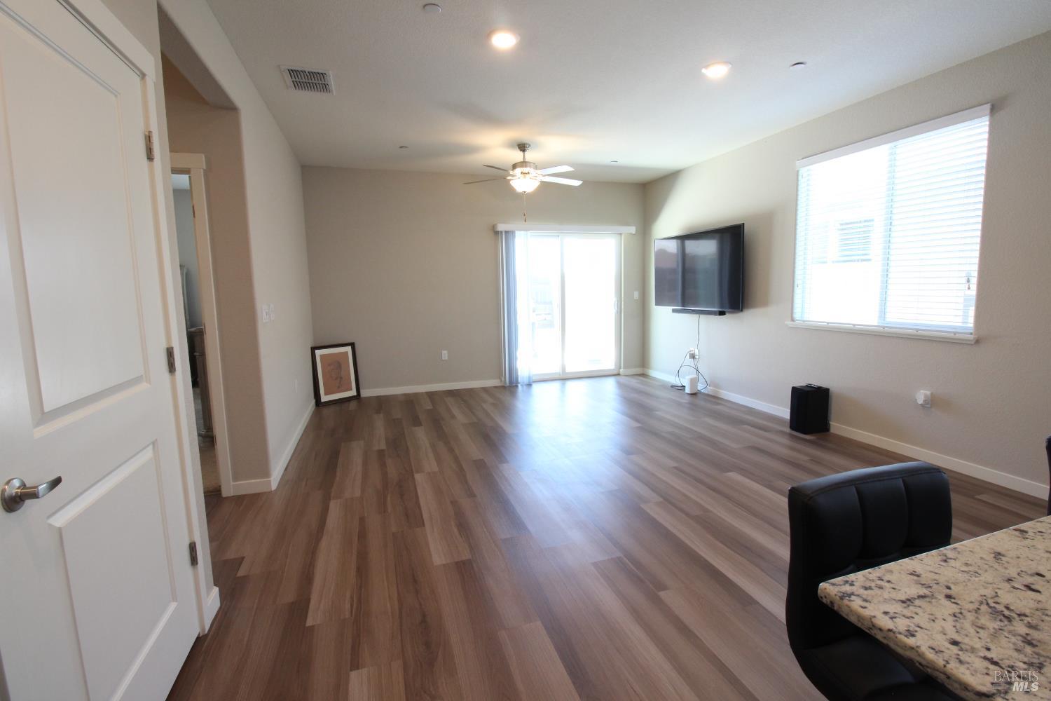 Detail Gallery Image 8 of 44 For 2283 Revival Ln, Rio Vista,  CA 94571 - 2 Beds | 2/1 Baths