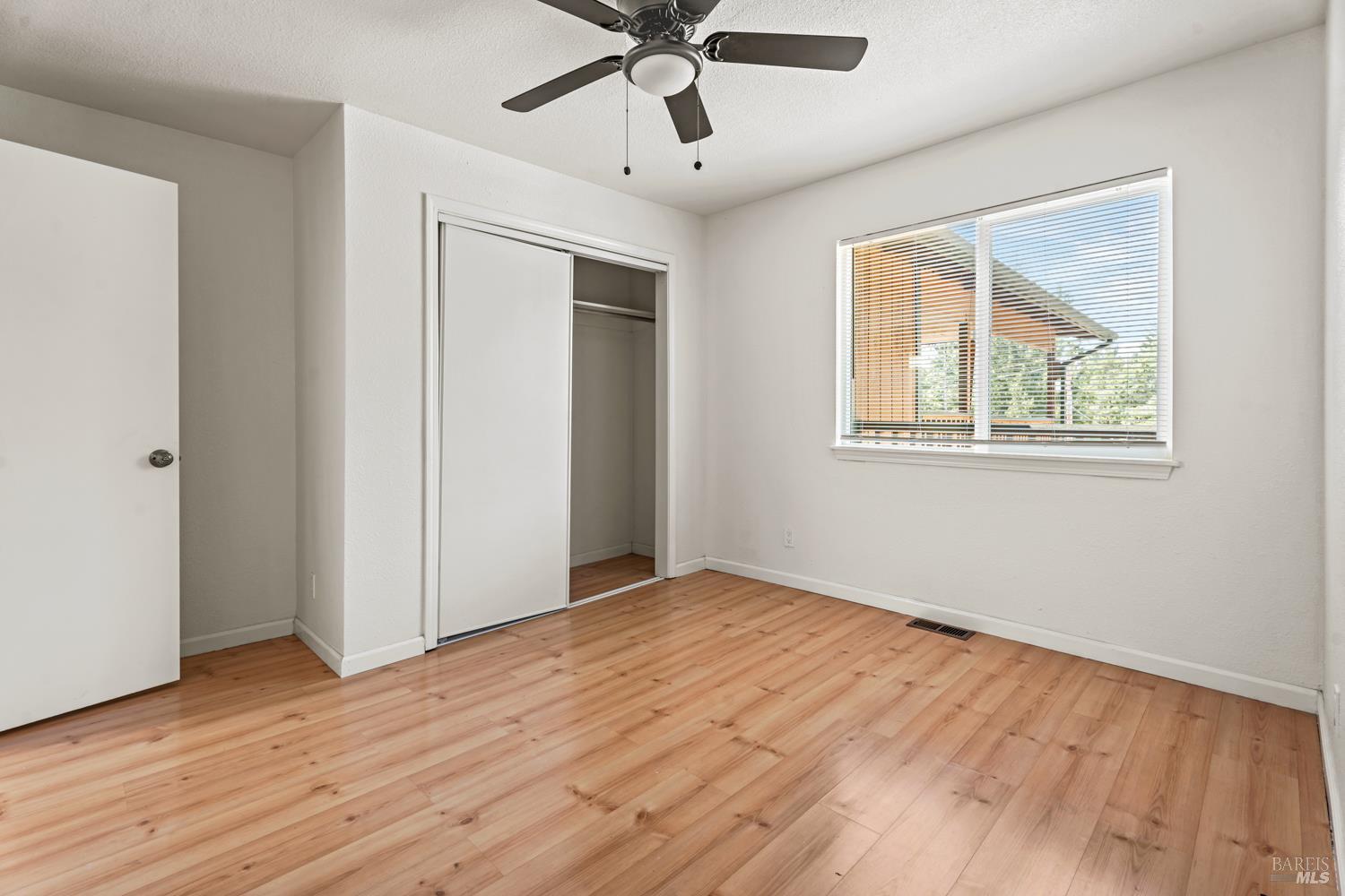 Detail Gallery Image 25 of 27 For 26051 Sherwood Rd, Willits,  CA 95490 - 4 Beds | 3 Baths