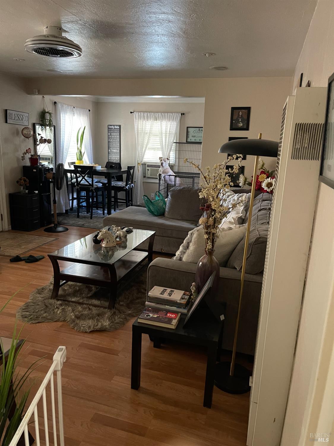 Detail Gallery Image 6 of 13 For 2936 Irwin St, Vallejo,  CA 94591 - 3 Beds | 1 Baths