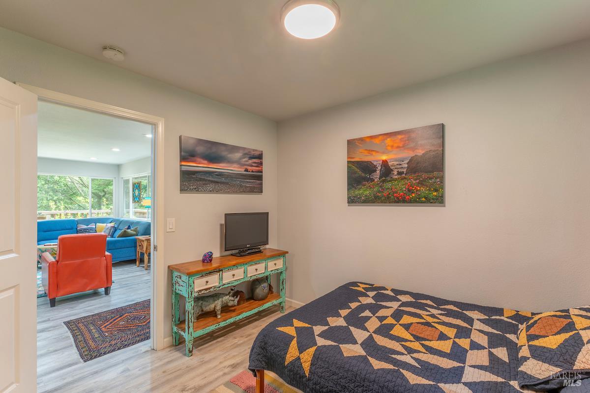 Detail Gallery Image 15 of 25 For 32200 Westwood Dr, Fort Bragg,  CA 95437 - 2 Beds | 2 Baths