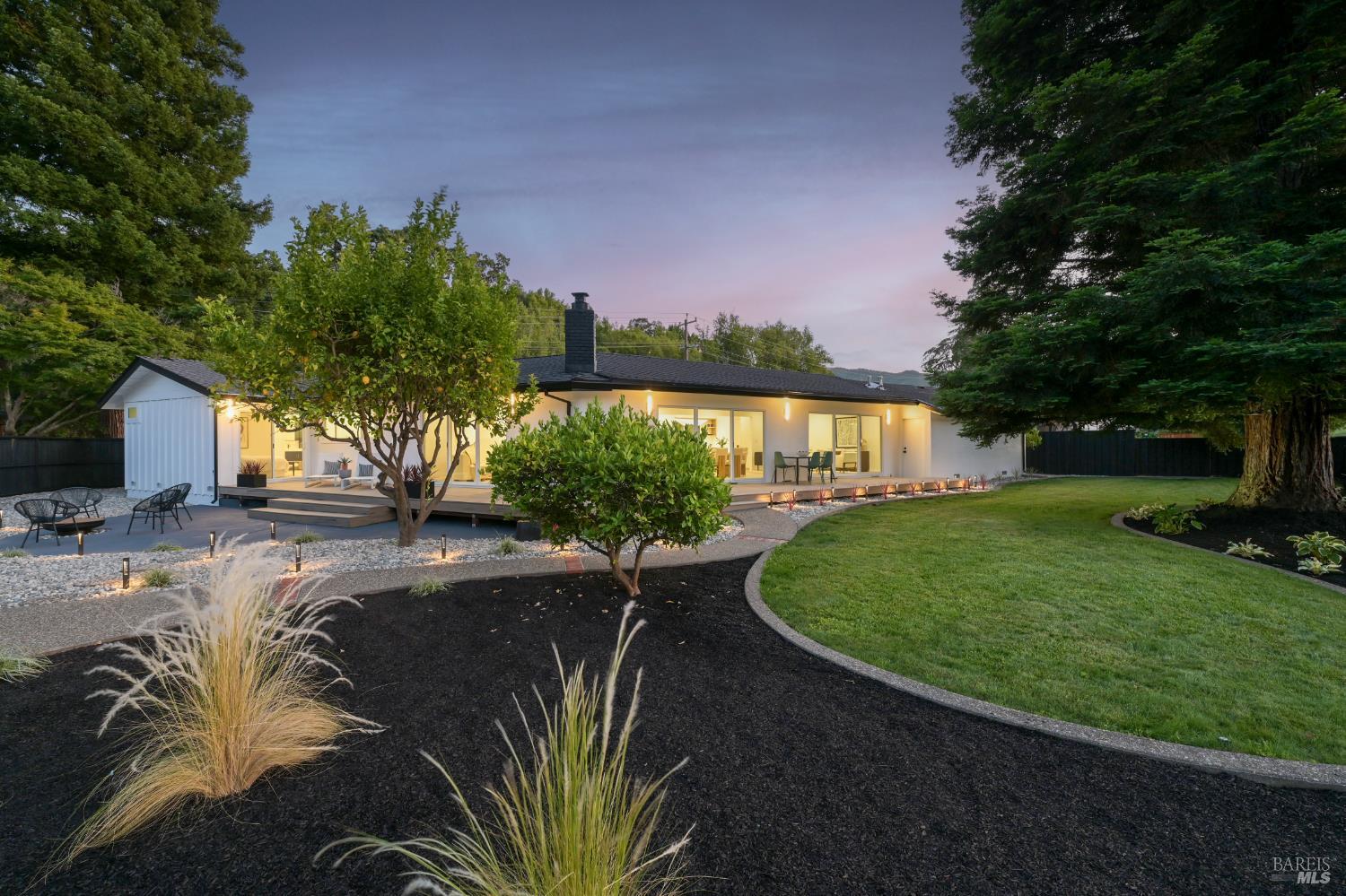Detail Gallery Image 48 of 69 For 120 Fairway Dr, Novato,  CA 94949 - 3 Beds | 3/1 Baths