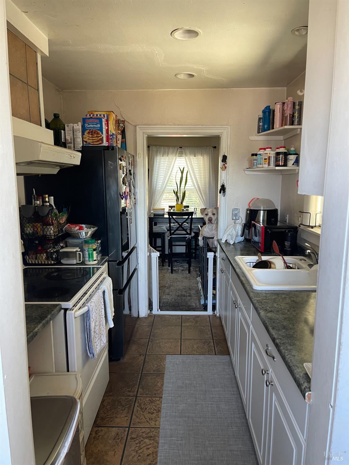 Detail Gallery Image 7 of 13 For 2936 Irwin St, Vallejo,  CA 94591 - 3 Beds | 1 Baths