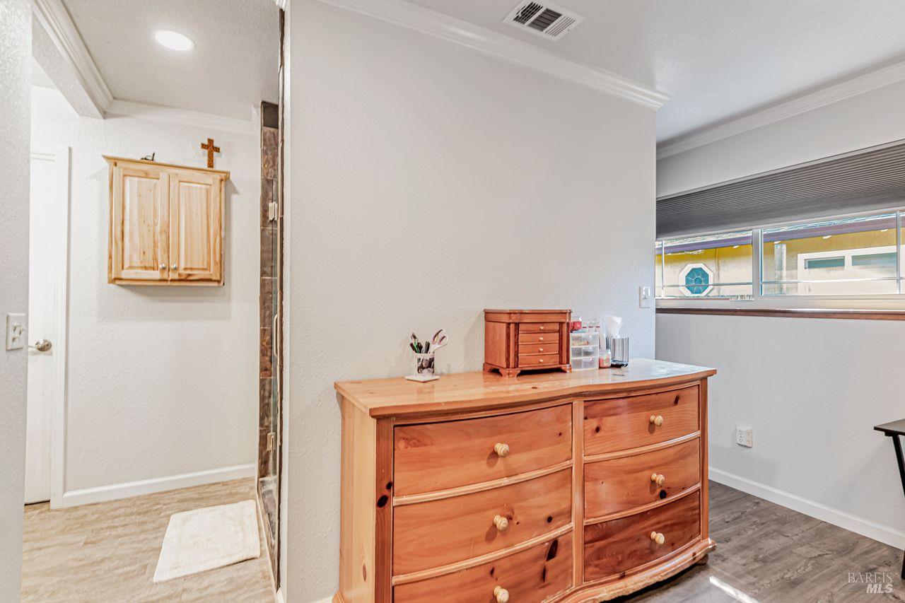 Detail Gallery Image 14 of 29 For 7840 Bernice Ct, Rohnert Park,  CA 94928 - 3 Beds | 2 Baths