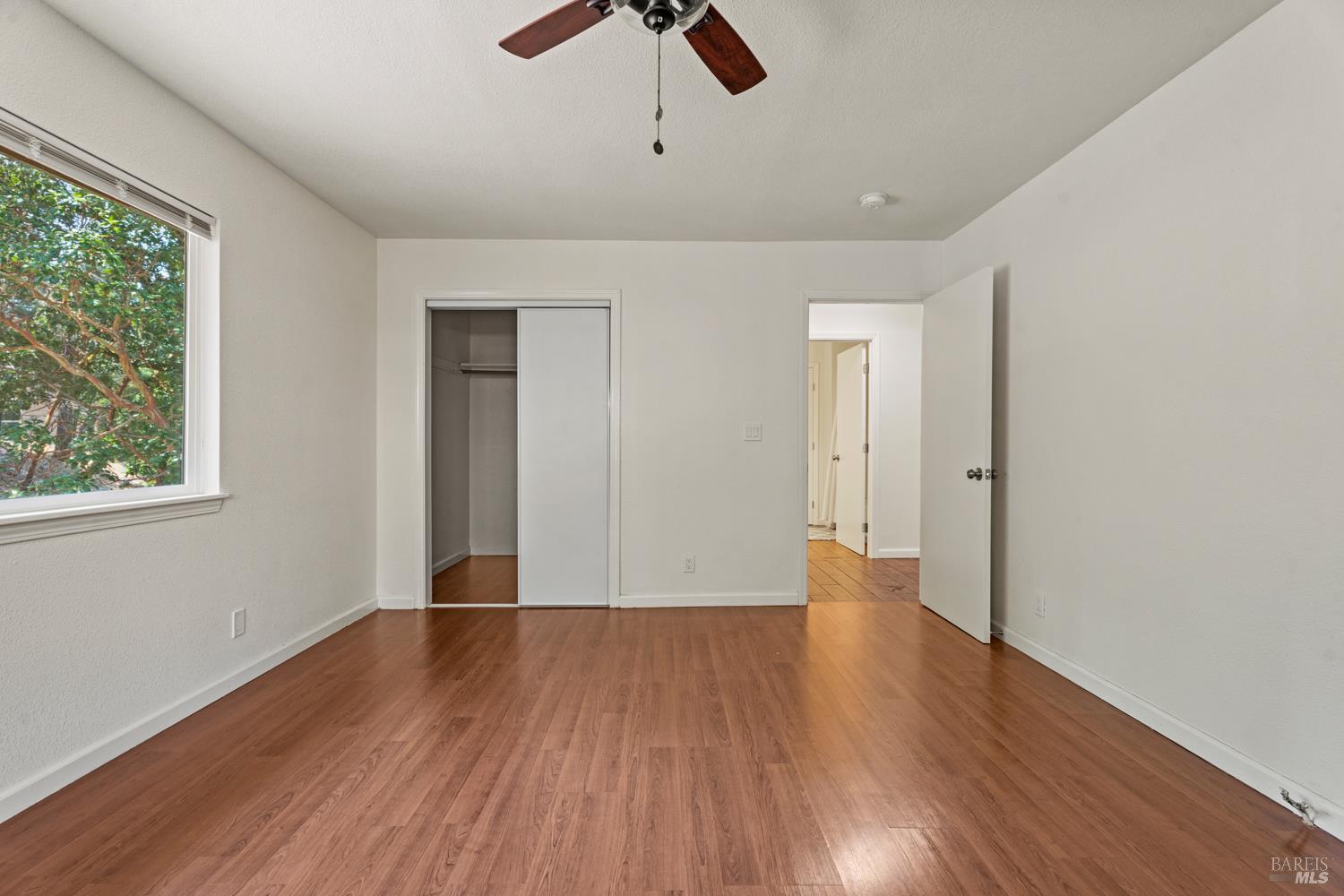 Detail Gallery Image 17 of 27 For 26051 Sherwood Rd, Willits,  CA 95490 - 4 Beds | 3 Baths
