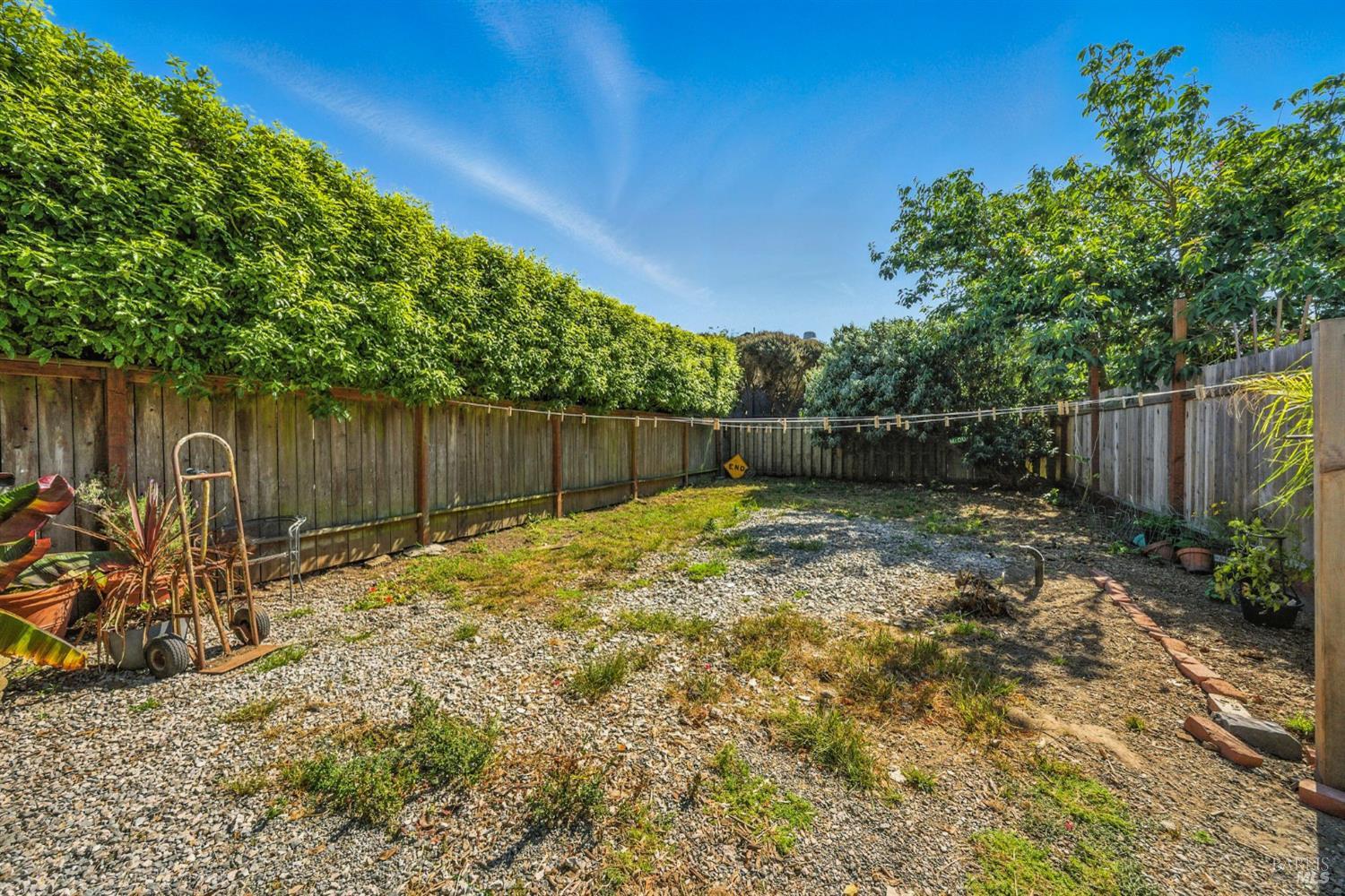 Detail Gallery Image 59 of 76 For 125 Aspen Rd, Bolinas,  CA 94924 - 4 Beds | 2 Baths