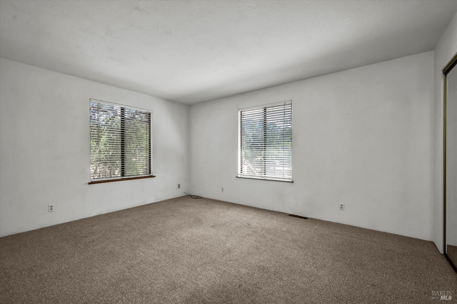 Detail Gallery Image 16 of 57 For 2110 Diane Way #4423,  Lakeport,  CA 95453 - 3 Beds | 2/1 Baths