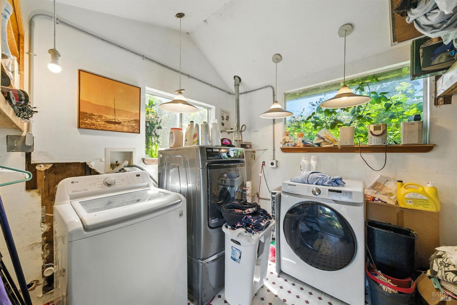 Detail Gallery Image 64 of 76 For 125 Aspen Rd, Bolinas,  CA 94924 - 4 Beds | 2 Baths