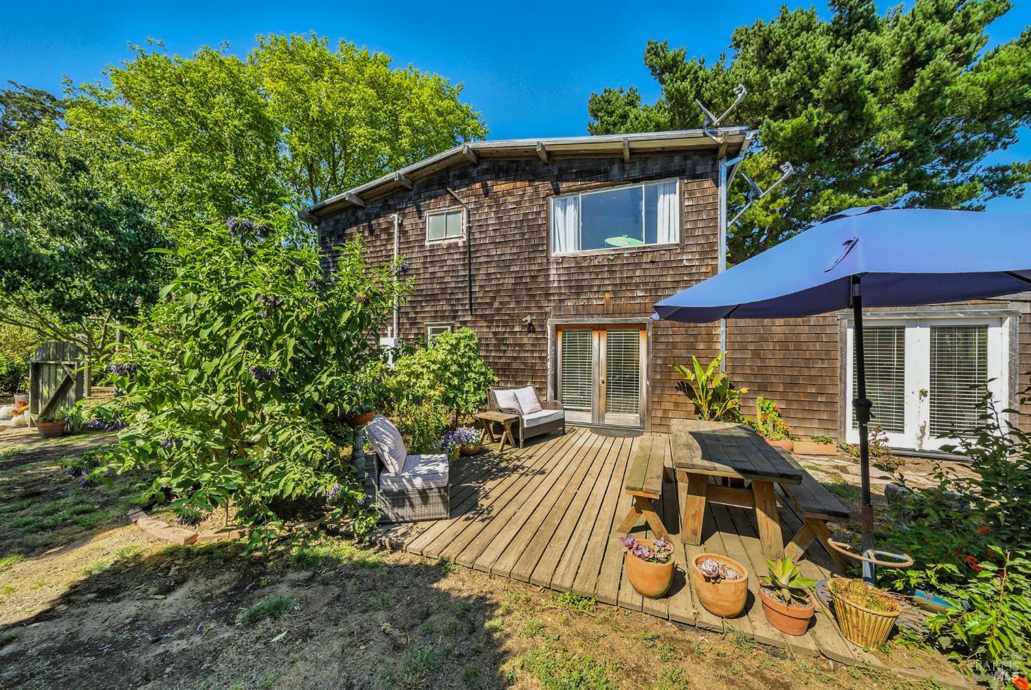 Detail Gallery Image 56 of 76 For 125 Aspen Rd, Bolinas,  CA 94924 - 4 Beds | 2 Baths