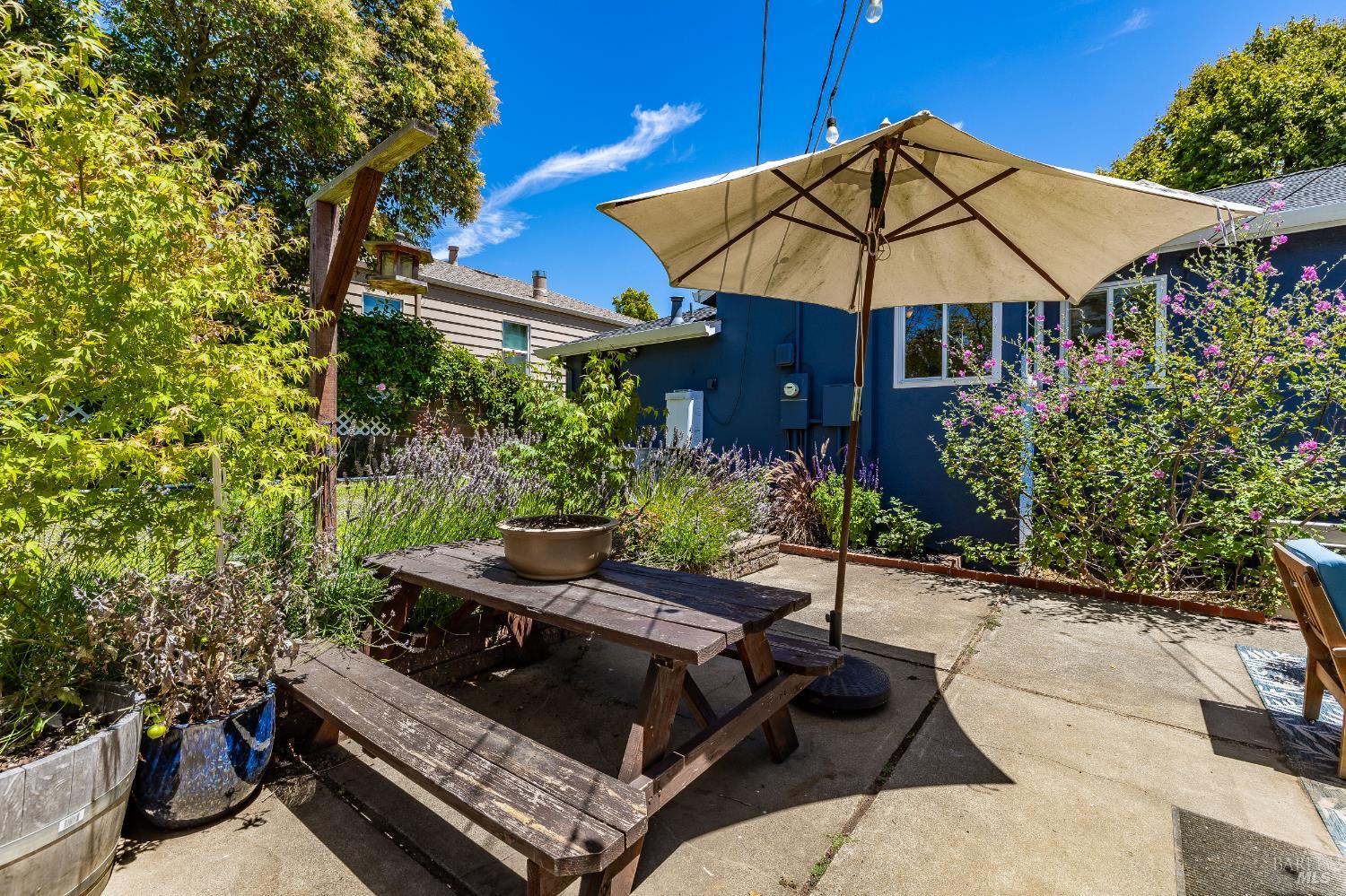 Detail Gallery Image 35 of 50 For 613 Jennings Ave, Vallejo,  CA 94591 - 2 Beds | 1 Baths