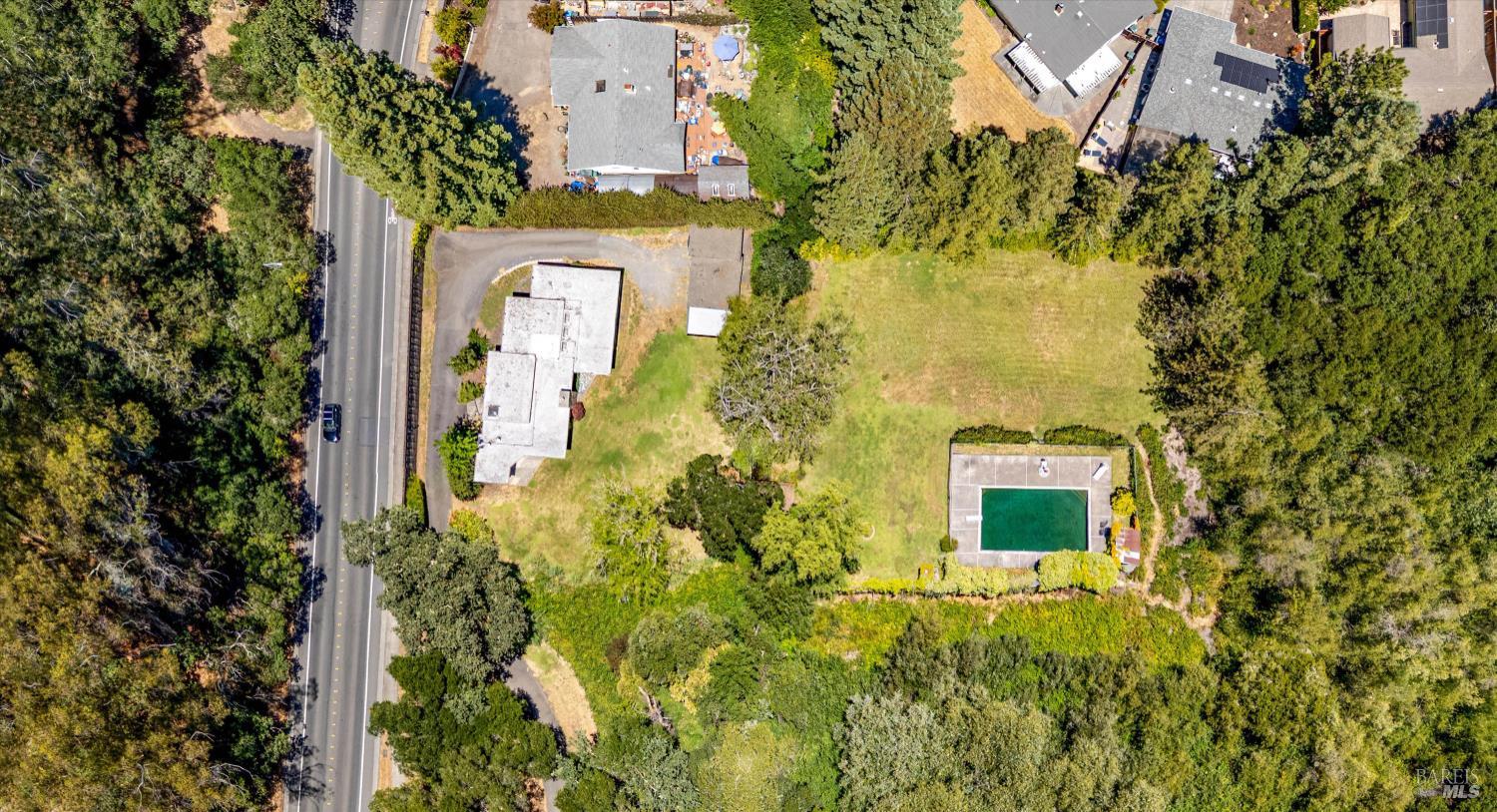 Detail Gallery Image 3 of 49 For 3450 Chanate Rd, Santa Rosa,  CA 95404 - 3 Beds | 1/1 Baths