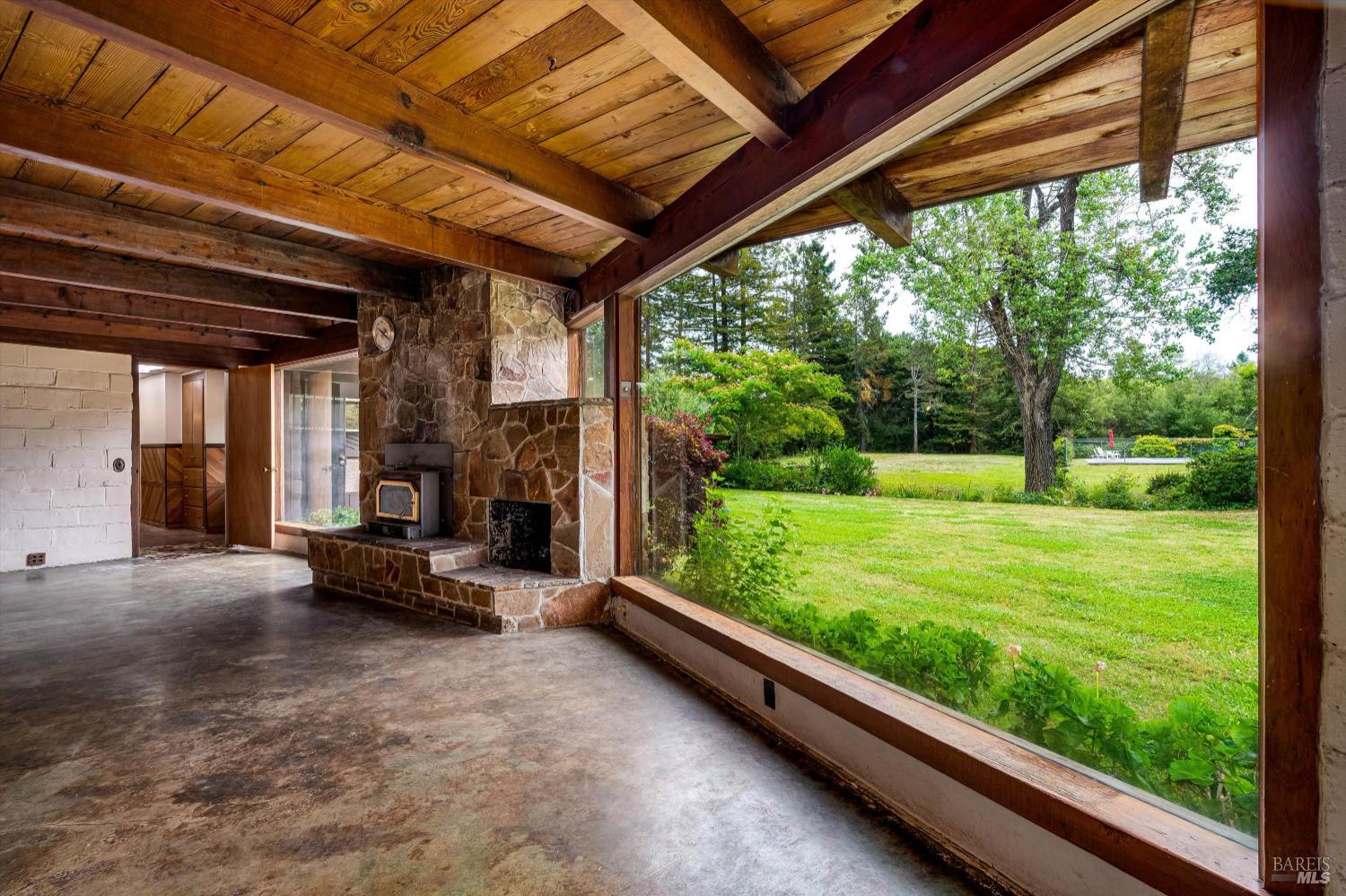 Detail Gallery Image 15 of 49 For 3450 Chanate Rd, Santa Rosa,  CA 95404 - 3 Beds | 1/1 Baths