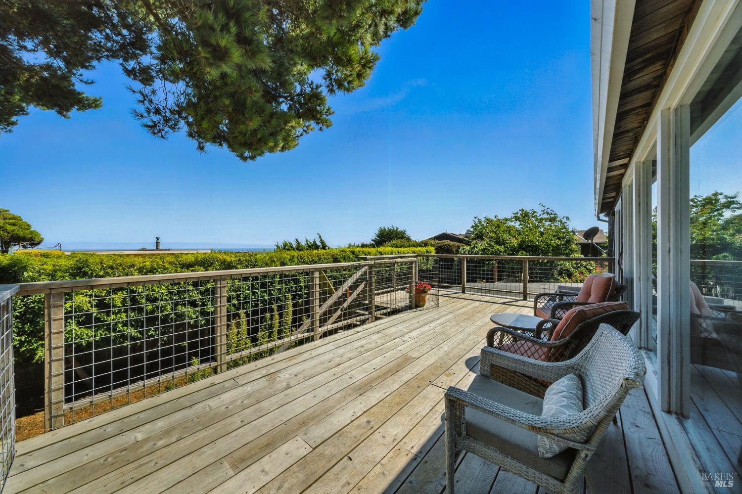 Detail Gallery Image 27 of 76 For 125 Aspen Rd, Bolinas,  CA 94924 - 4 Beds | 2 Baths