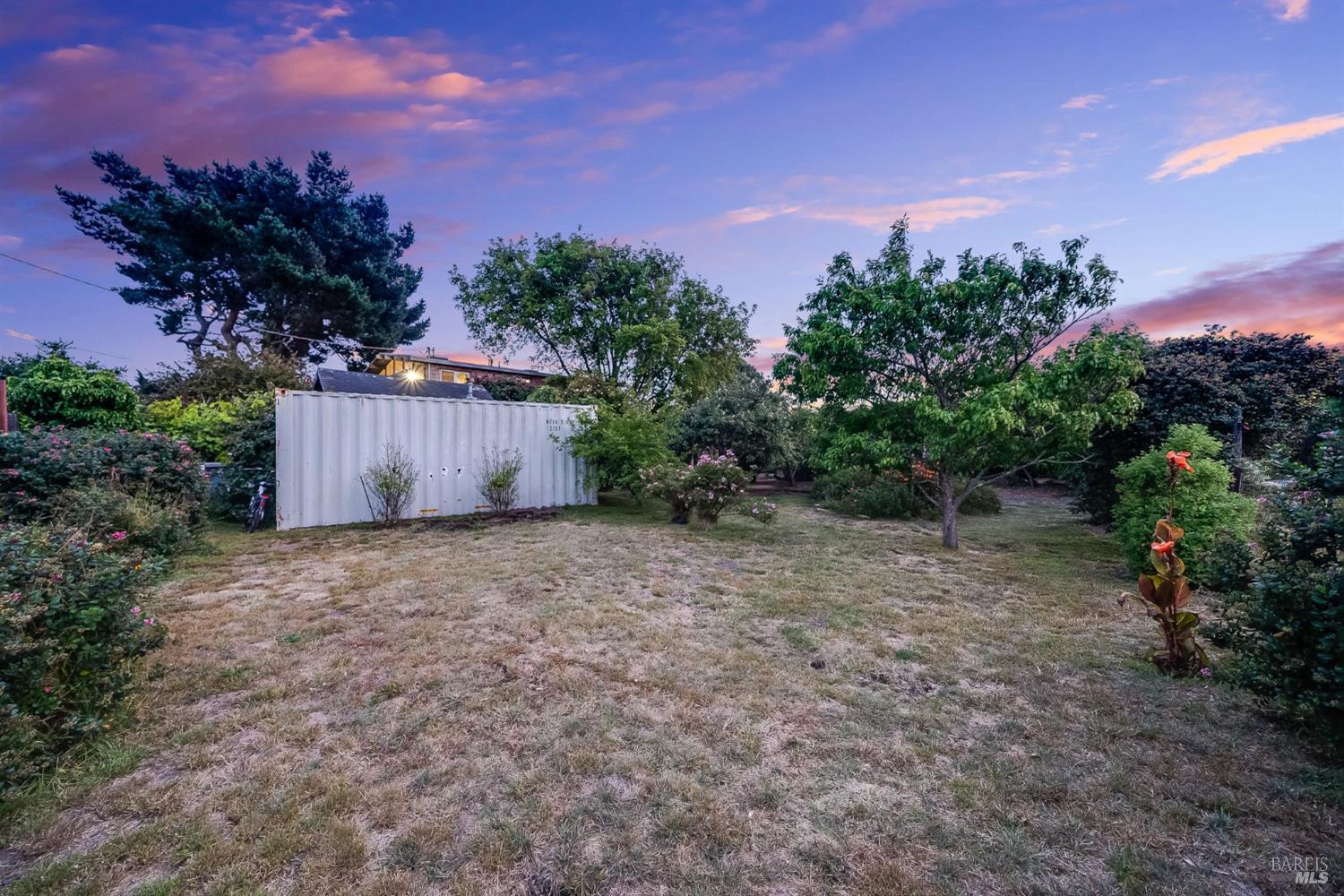 Detail Gallery Image 48 of 76 For 125 Aspen Rd, Bolinas,  CA 94924 - 4 Beds | 2 Baths