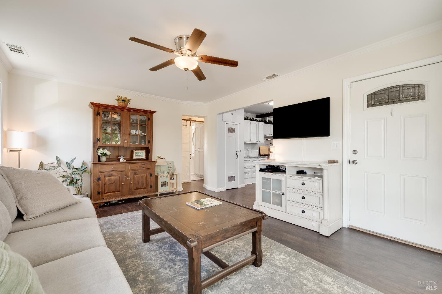Detail Gallery Image 6 of 50 For 613 Jennings Ave, Vallejo,  CA 94591 - 2 Beds | 1 Baths